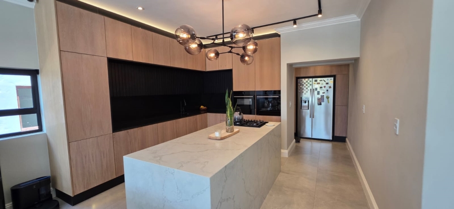 To Let 3 Bedroom Property for Rent in The Islands Estates North West